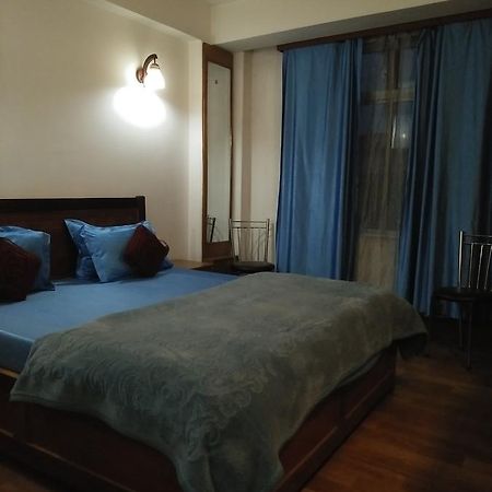 Darjeeling Hi De Stay Экстерьер фото
